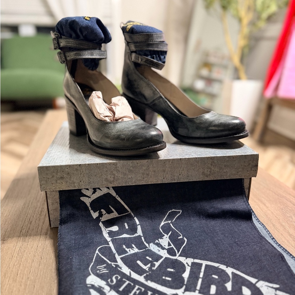 Freebird by Steven Black Leather Heels